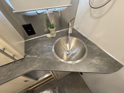 2026 Airstream 25FBT Base