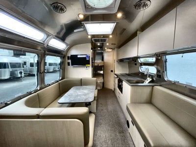 2025 Airstream 30FBBQ Base