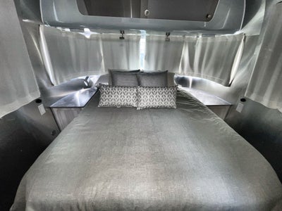2025 Airstream 30RBQ Base