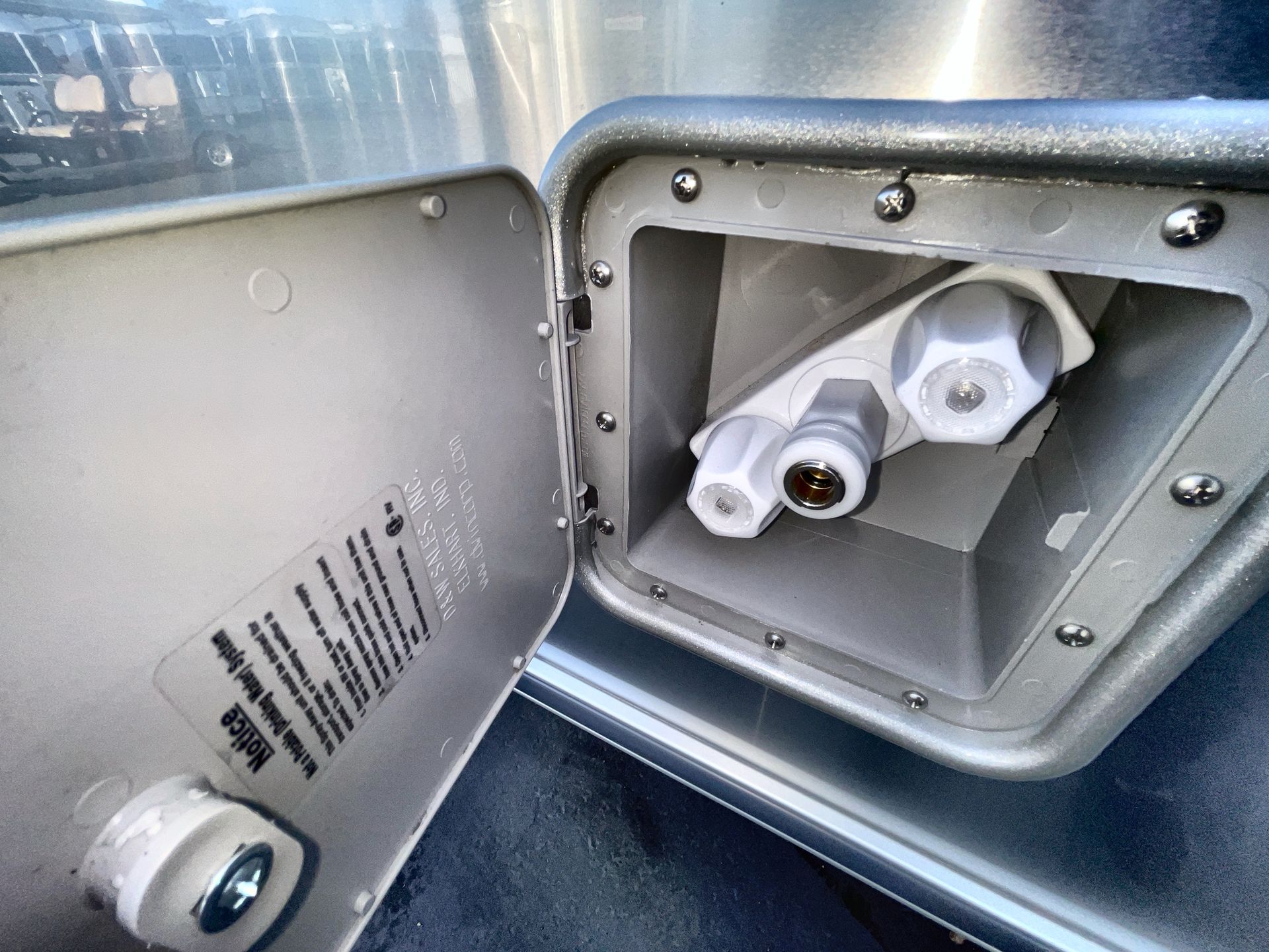 2026 Airstream 25FBQ Base