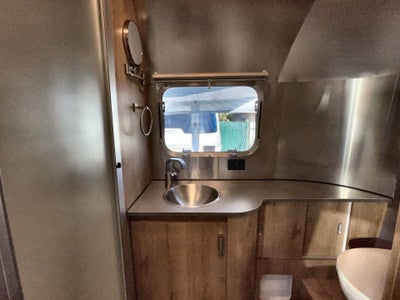 2025 Airstream 23FBQ Base