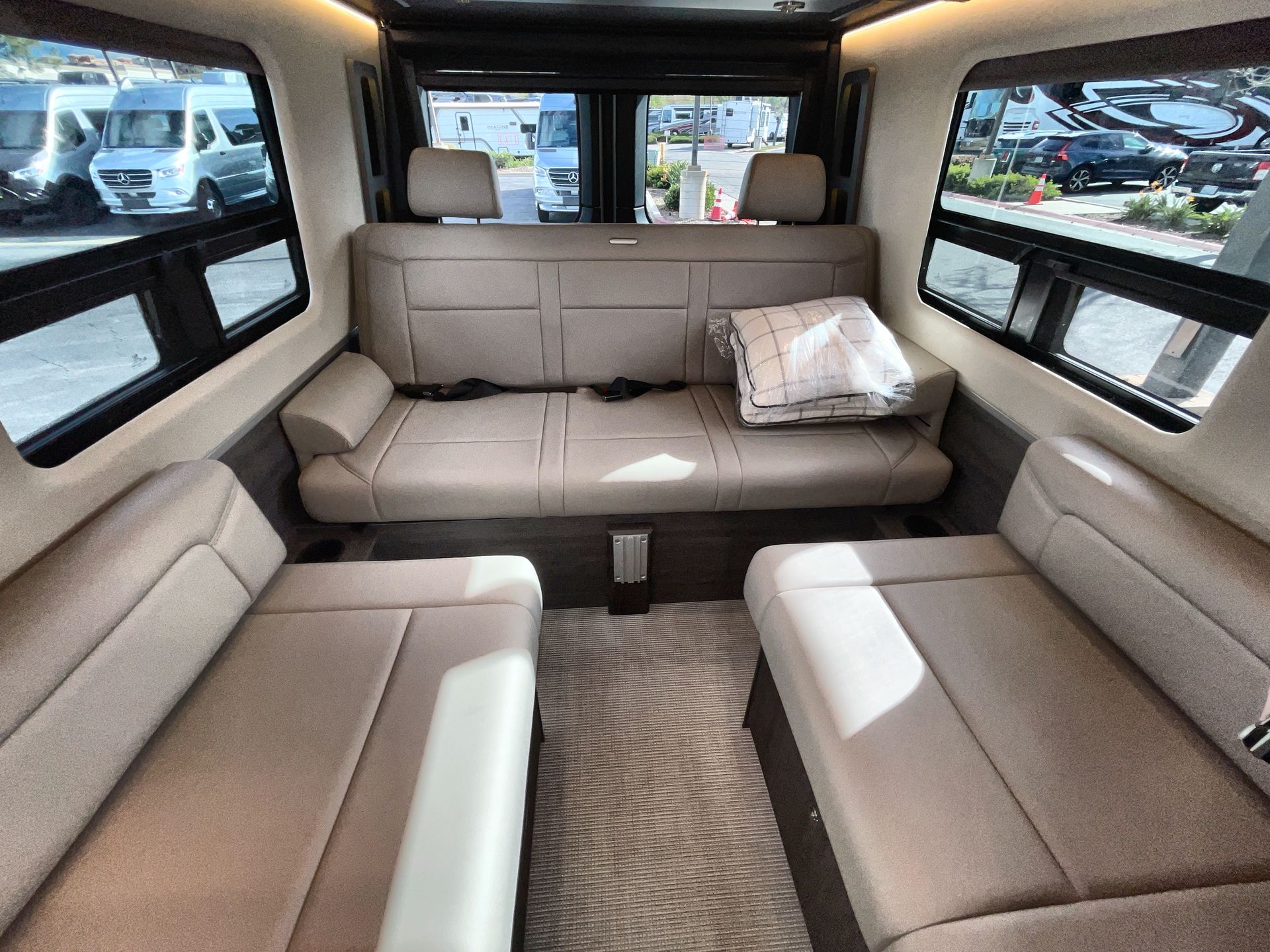 2026 Airstream 24GT Base