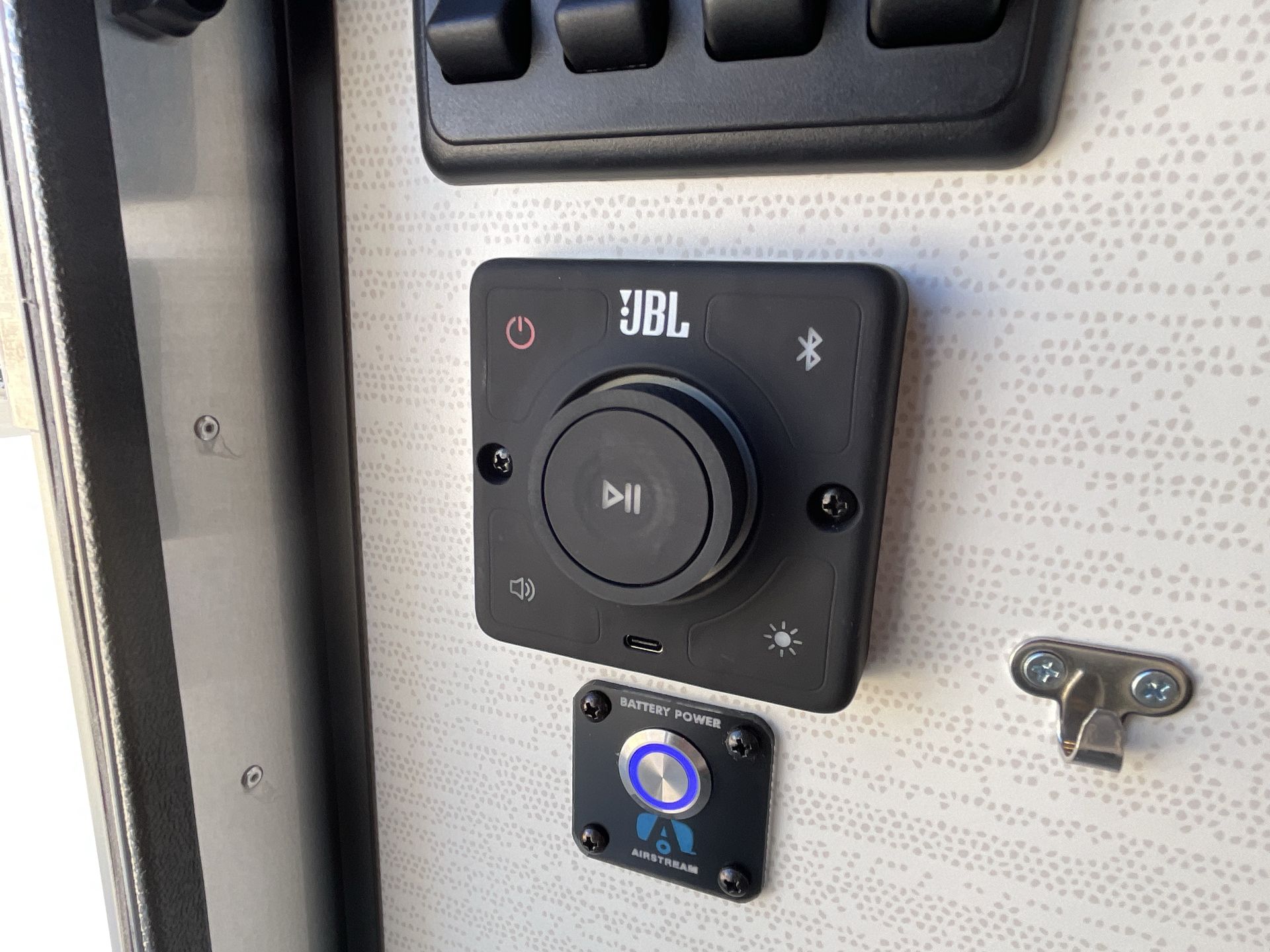 2026 Airstream 20Xe Base