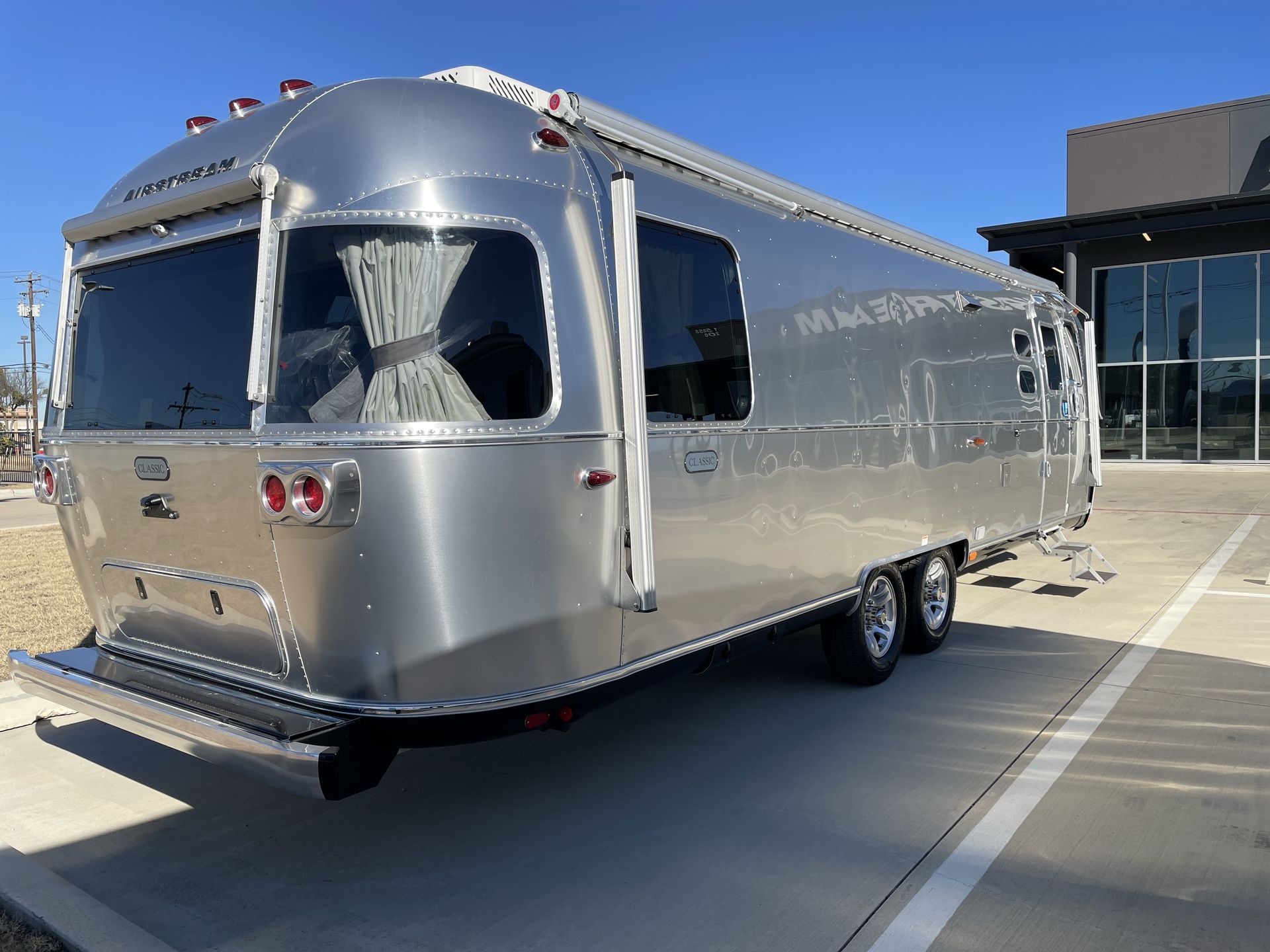 2026 Airstream 30RBQ Base