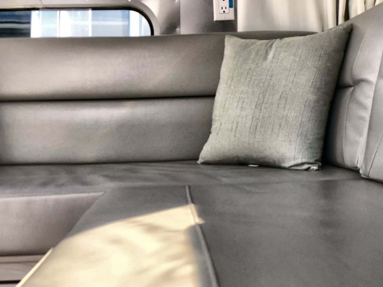 2026 Airstream 30RBT Base