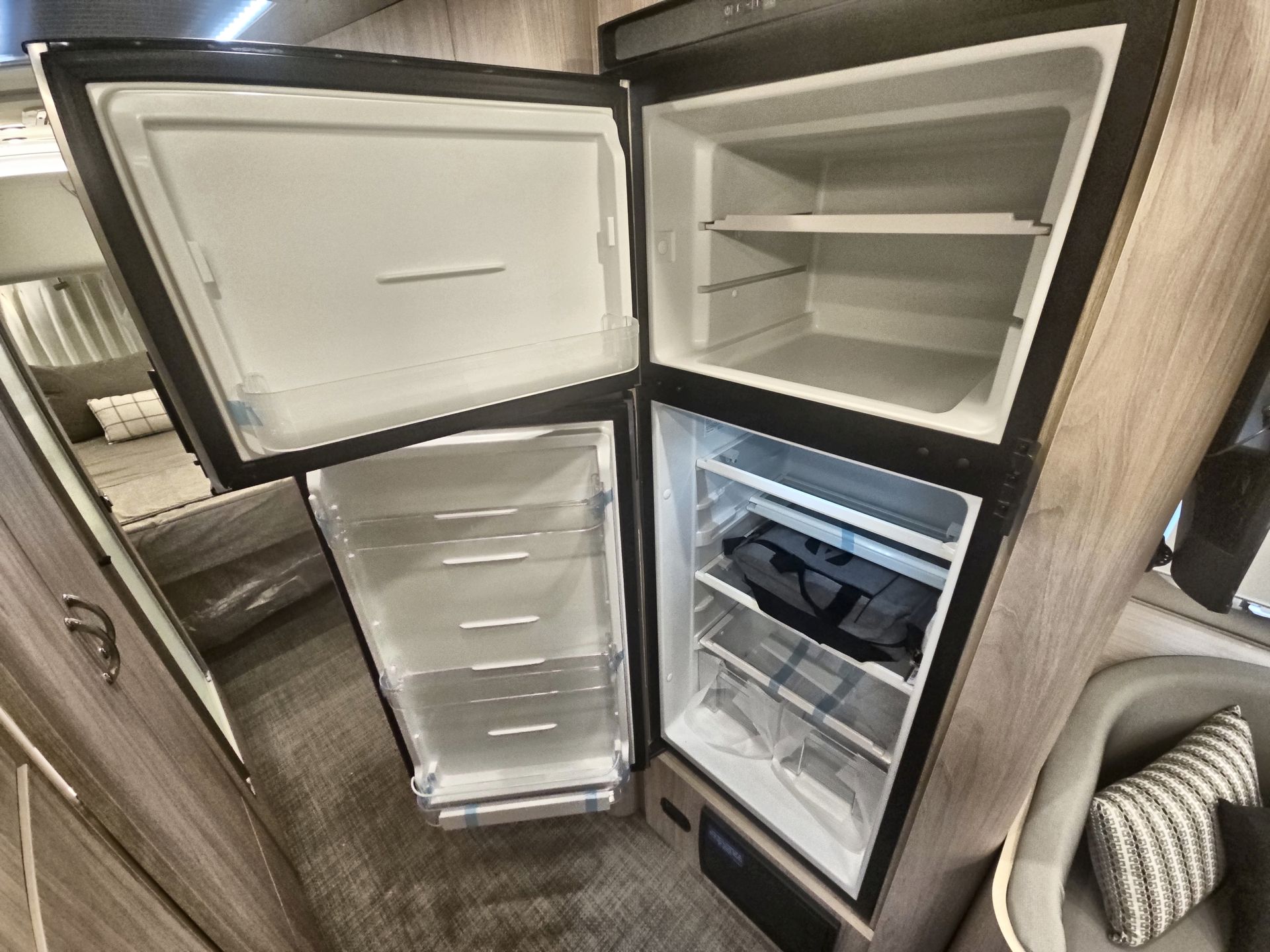 2026 Airstream 30RBQ Base