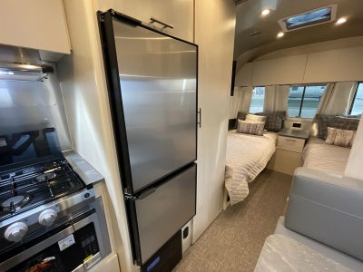 2026 Airstream 23FBT Base