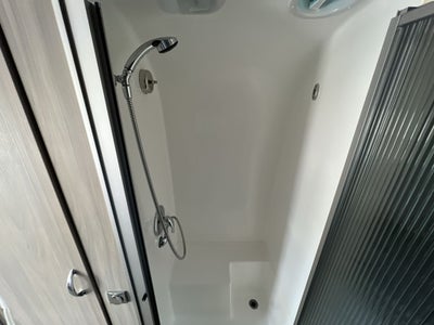 2026 Airstream 25FBT Base