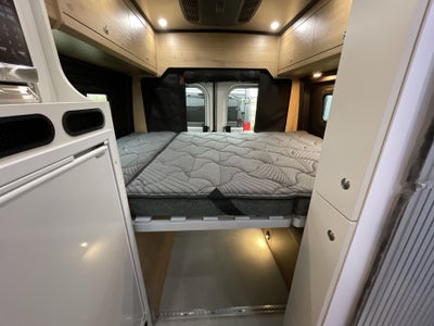 2026 Airstream Rangeline Base