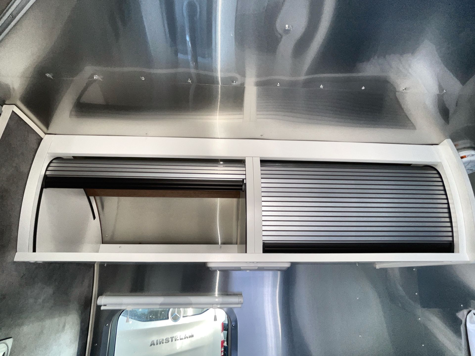 2026 Airstream 16RB Base