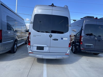 2026 Airstream 24GL Tommy Bahama Base