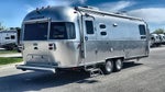 2025 Airstream 27FBQ Base