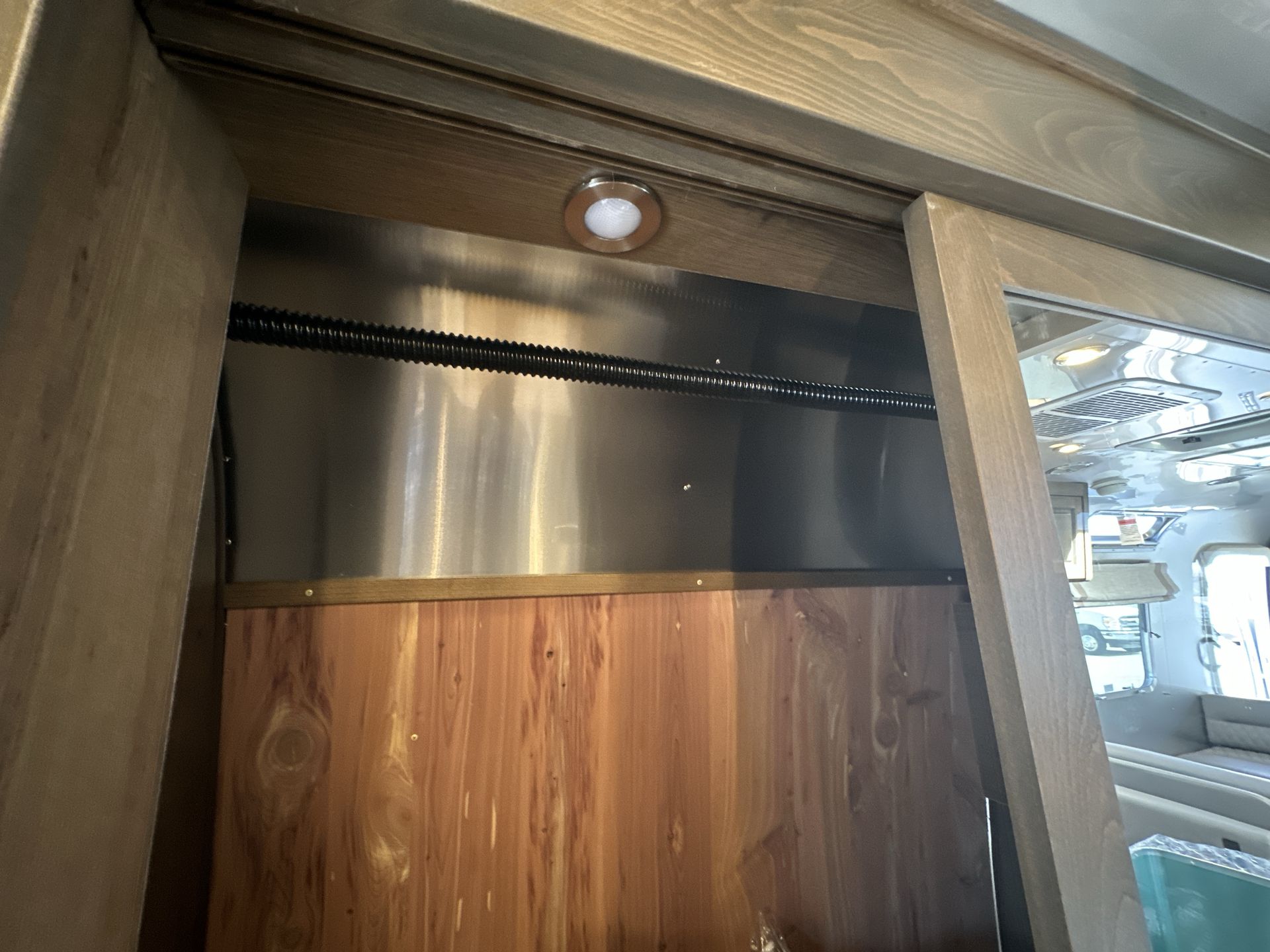 2026 Airstream 33FBQ Base