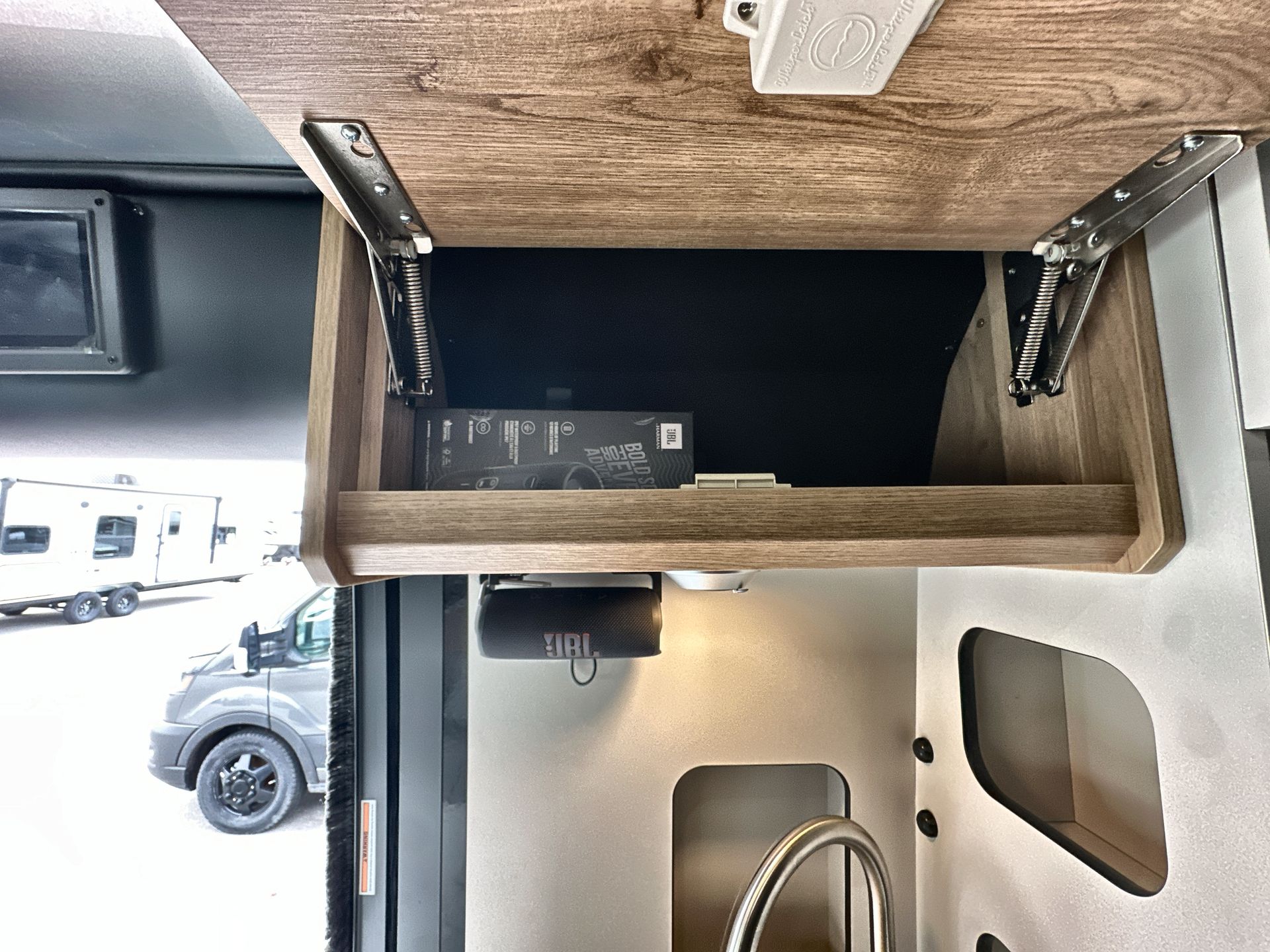 2026 Airstream Rangeline Base