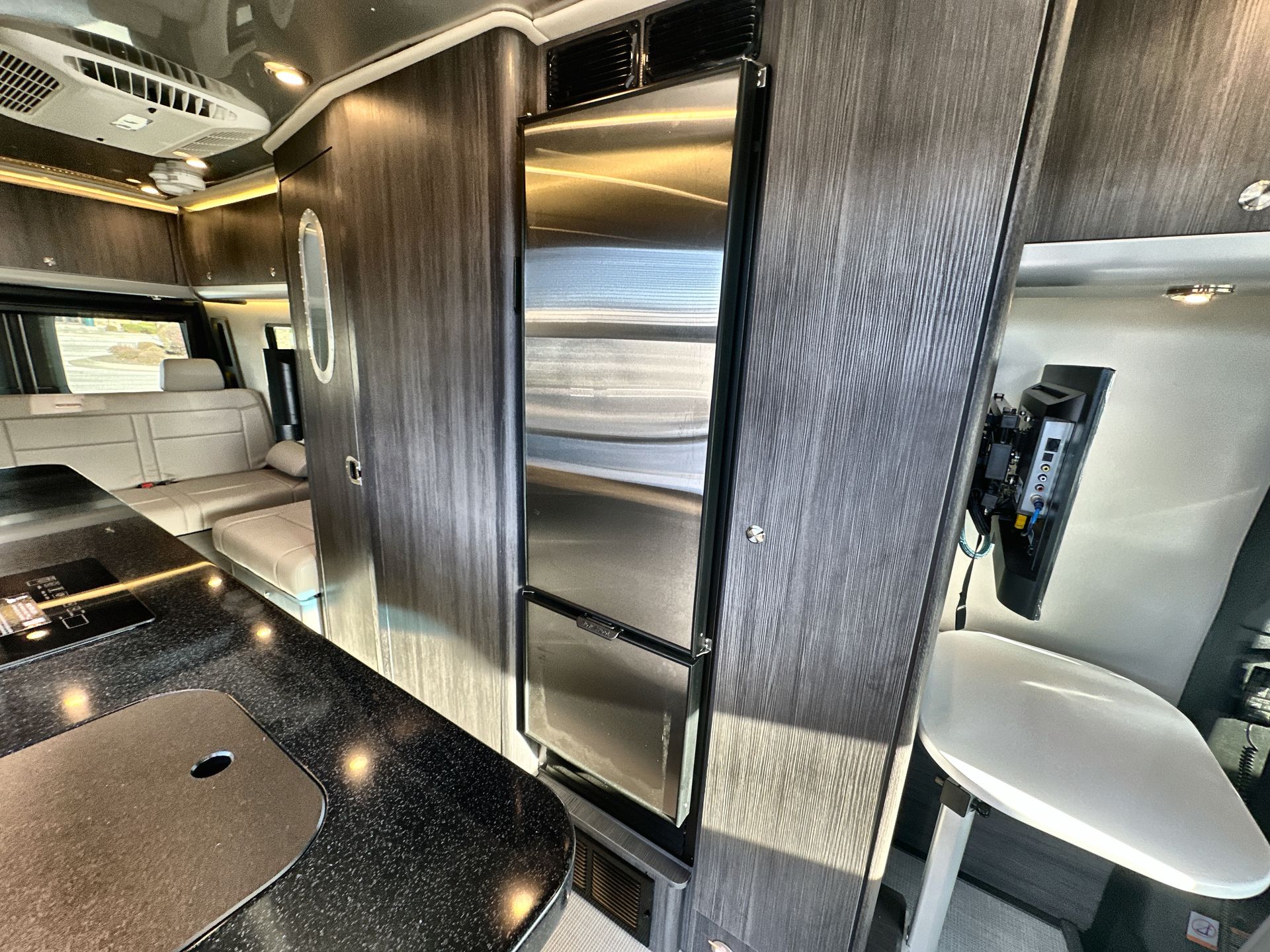2026 Airstream 24GT Base