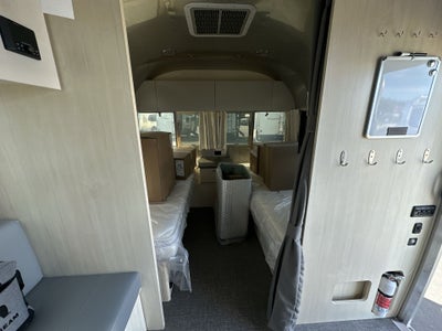 2026 Airstream 30FBBT Base