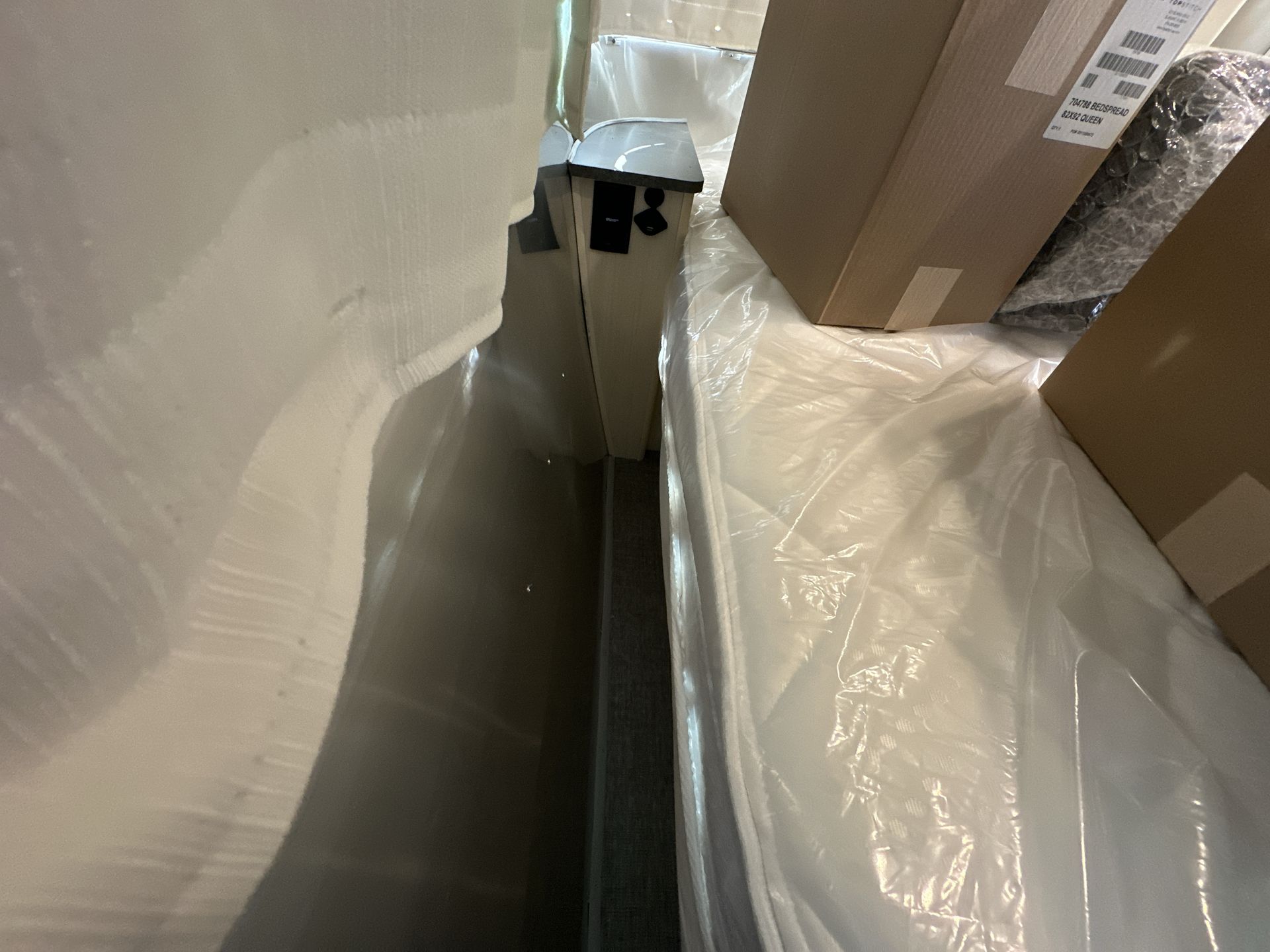 2025 Airstream 25FBQ Base