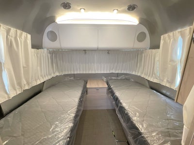 2026 Airstream 25FBT Base