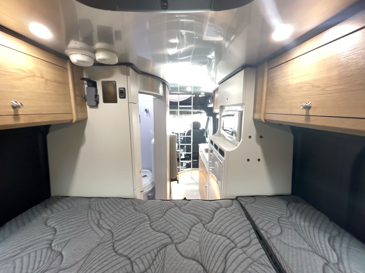 2026 Airstream Rangeline Base