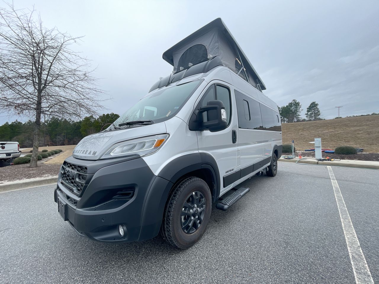 2026 Airstream Rangeline Base