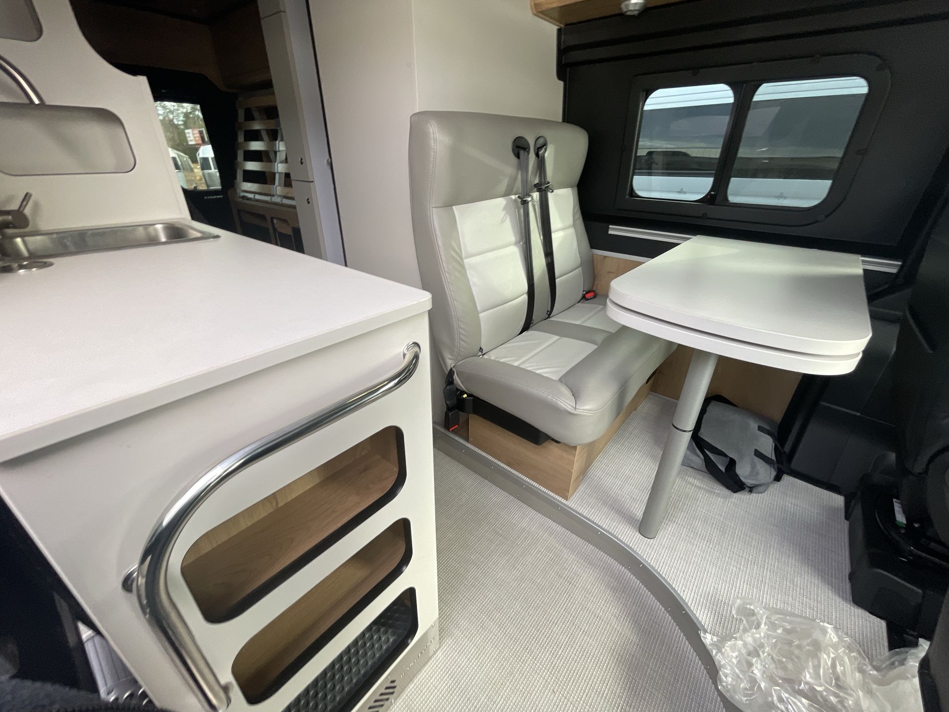 2026 Airstream Rangeline Base