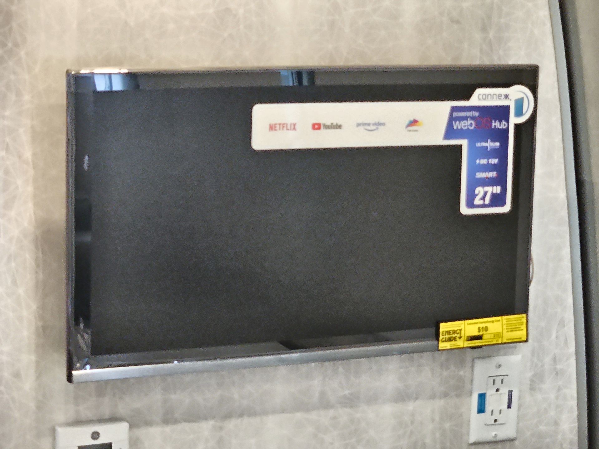 2025 Airstream 30RBQ Base