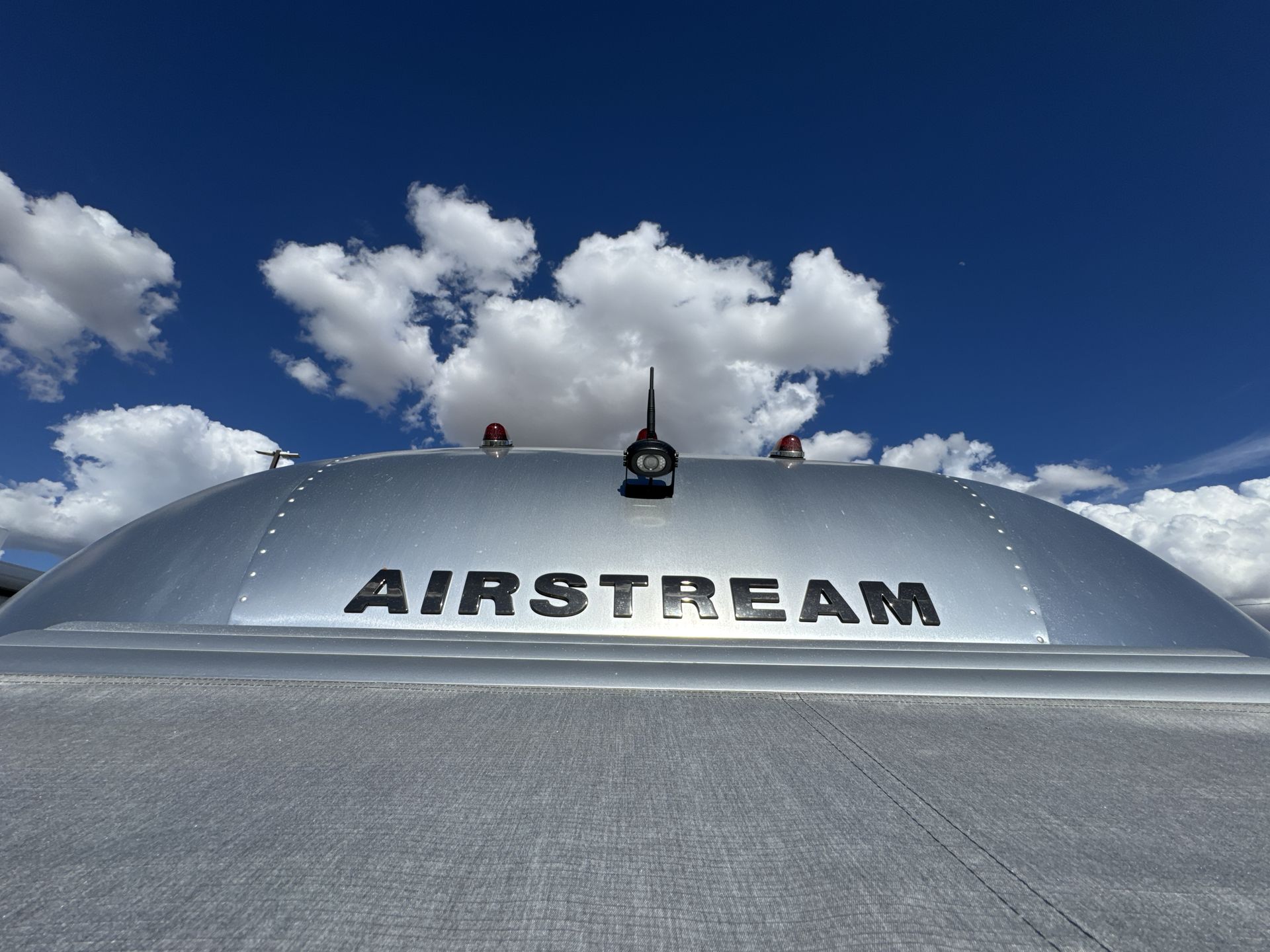 2025 Airstream 27FBT Base