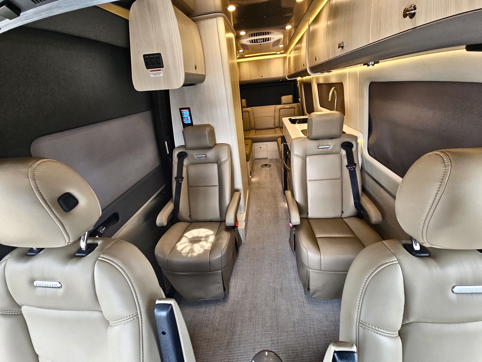 2025 Airstream 24GL Base