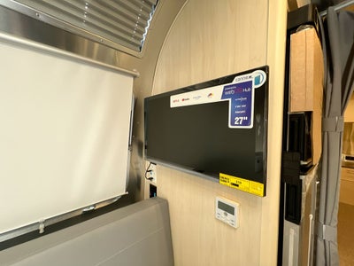 2025 Airstream 25FBT Base