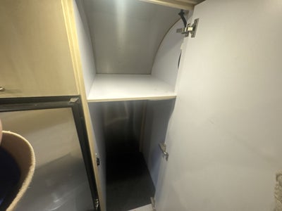 2022 Airstream 23FBQ Base