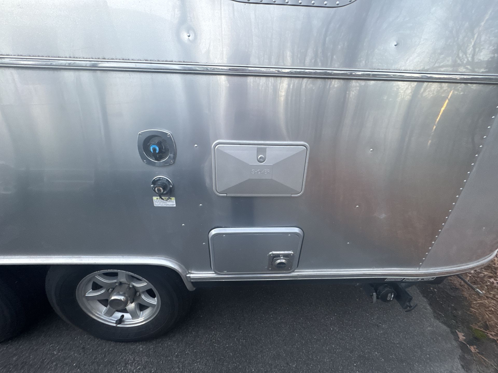 2022 Airstream 23FBQ Base