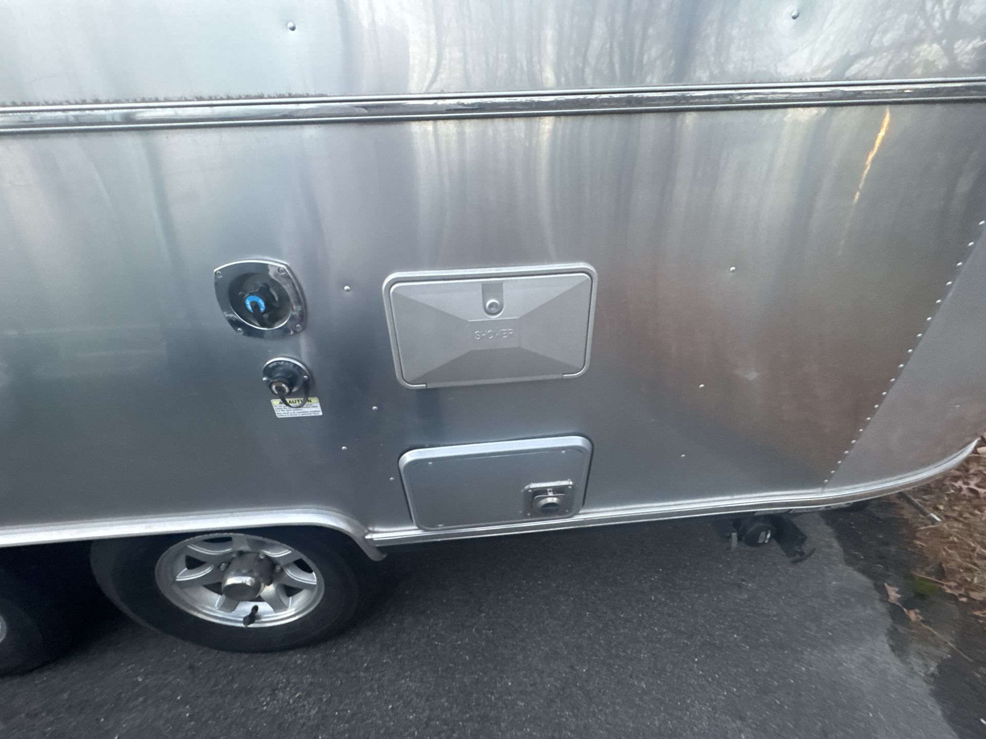 2022 Airstream 23FBQ Base