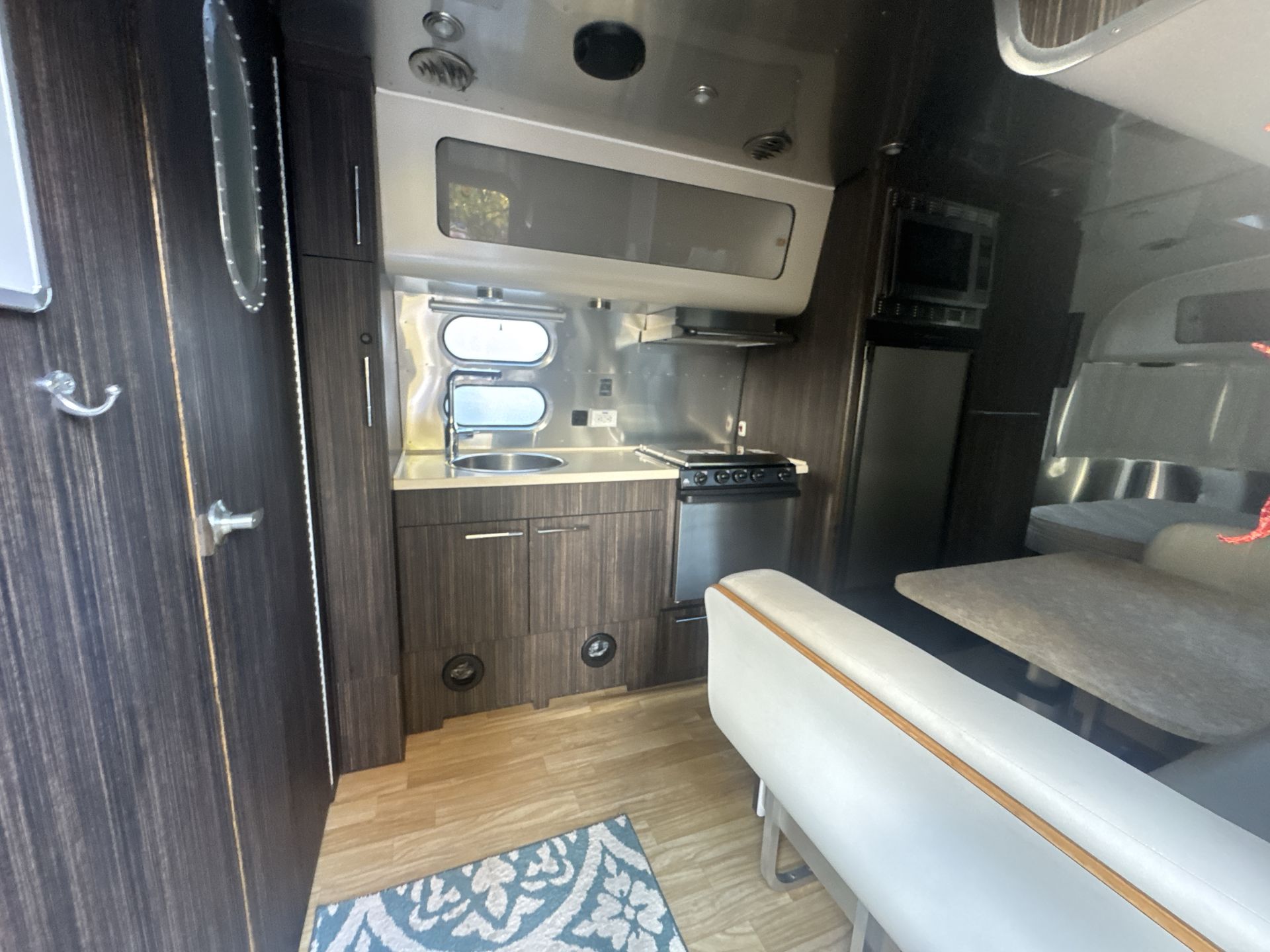 2017 Airstream 23FB Base