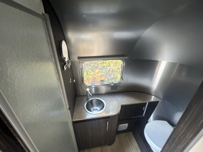 2017 Airstream 23FB Base