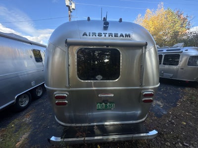 2017 Airstream 23FB Base