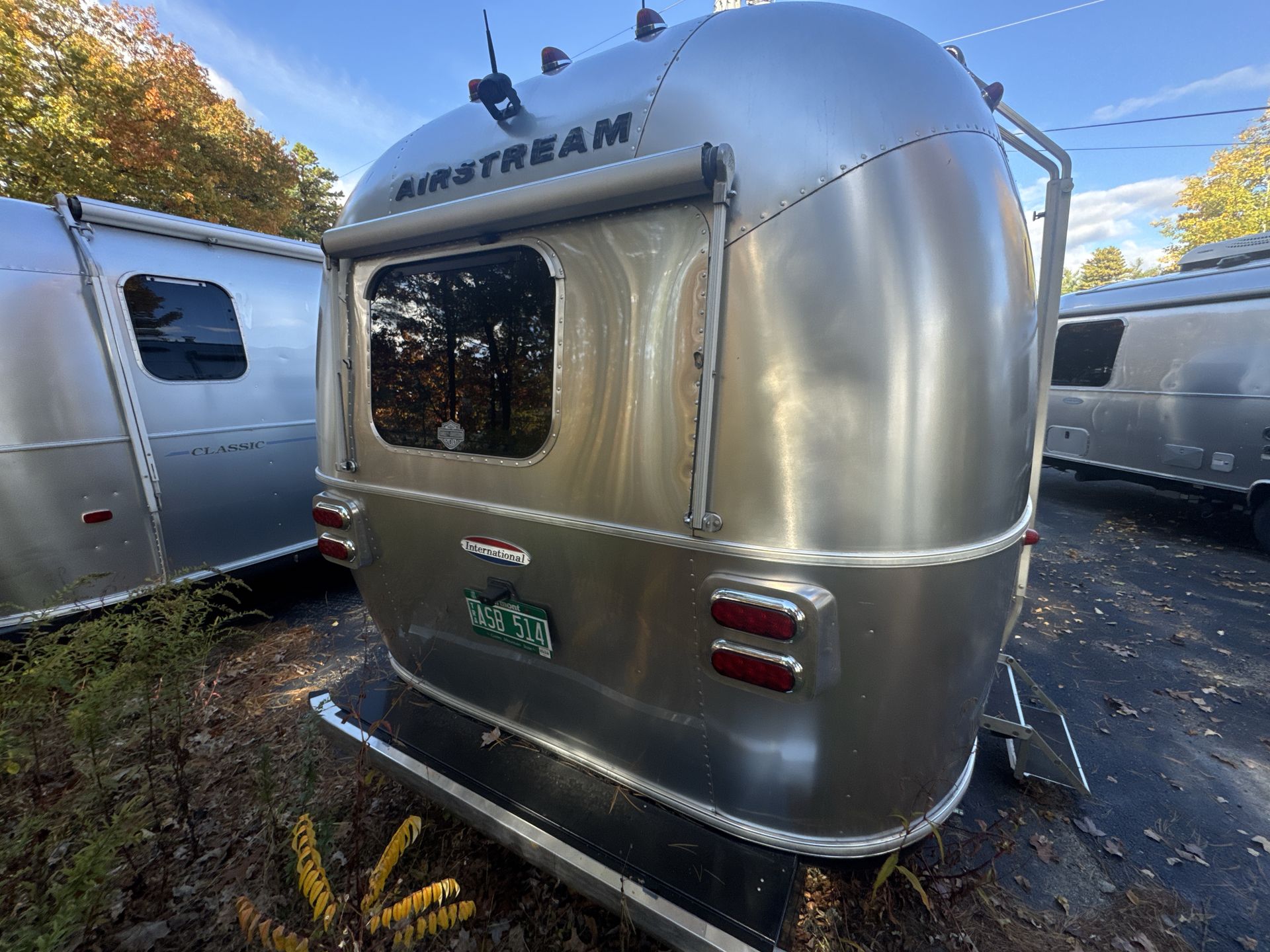2017 Airstream 23FB Base