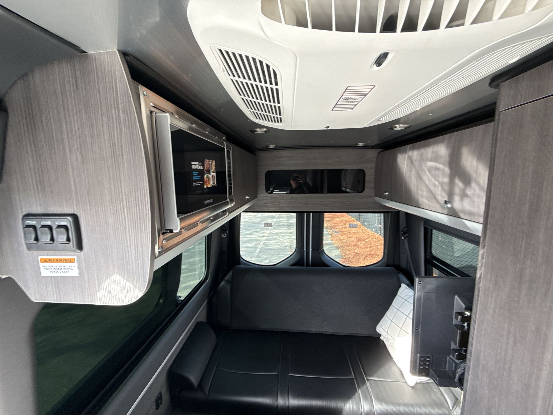 2024 Airstream 19 E1 Base