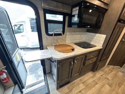 2023 Jayco 24L Base