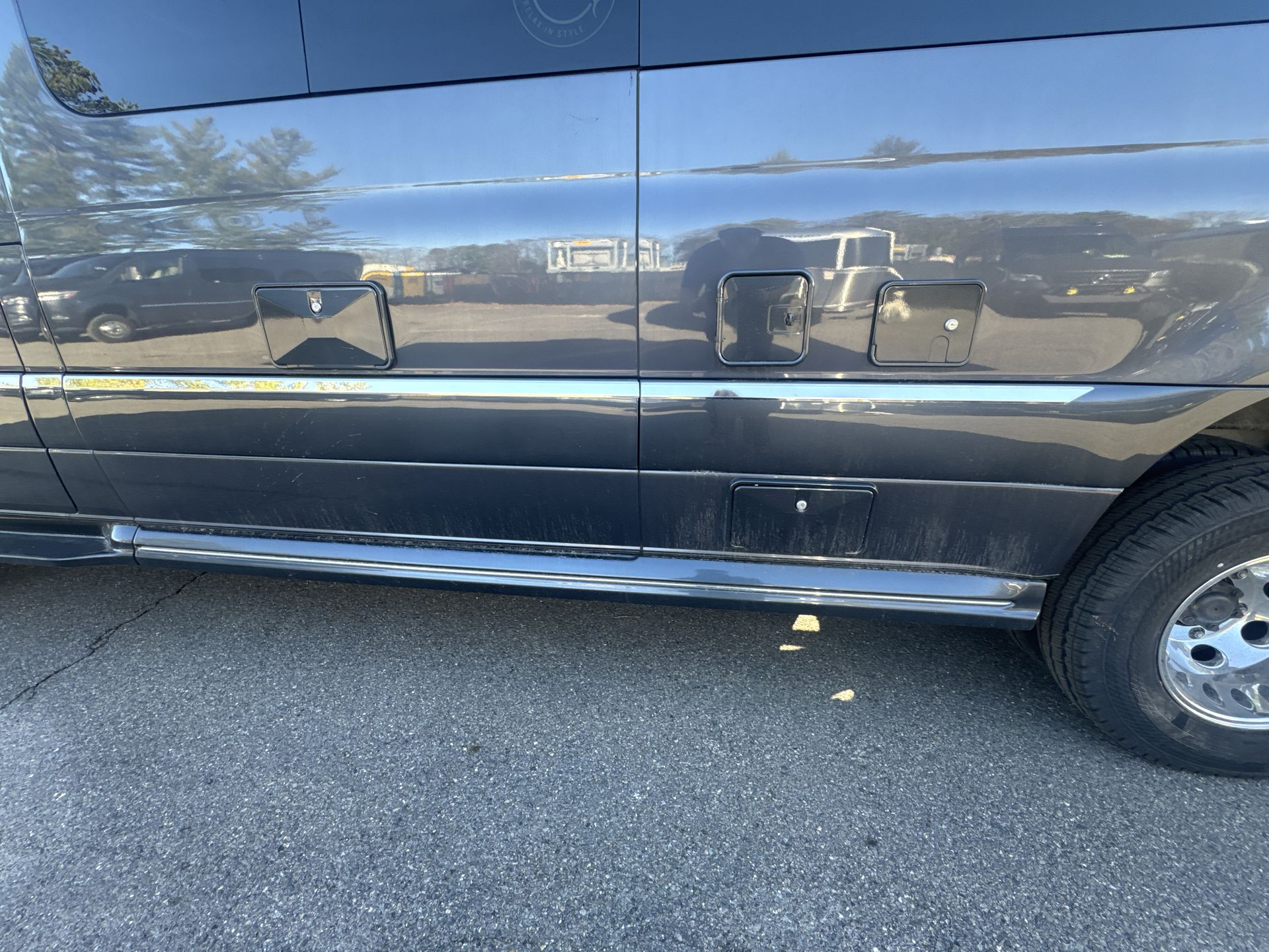 2025 Airstream 24 GL Base