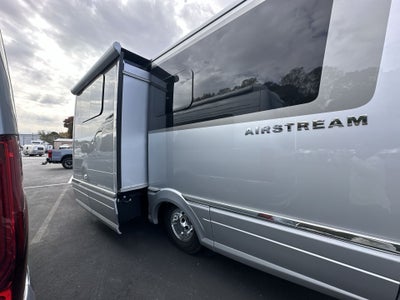 2026 Airstream Murphy Suite Base