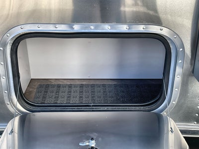 2026 Airstream 23FBT Base