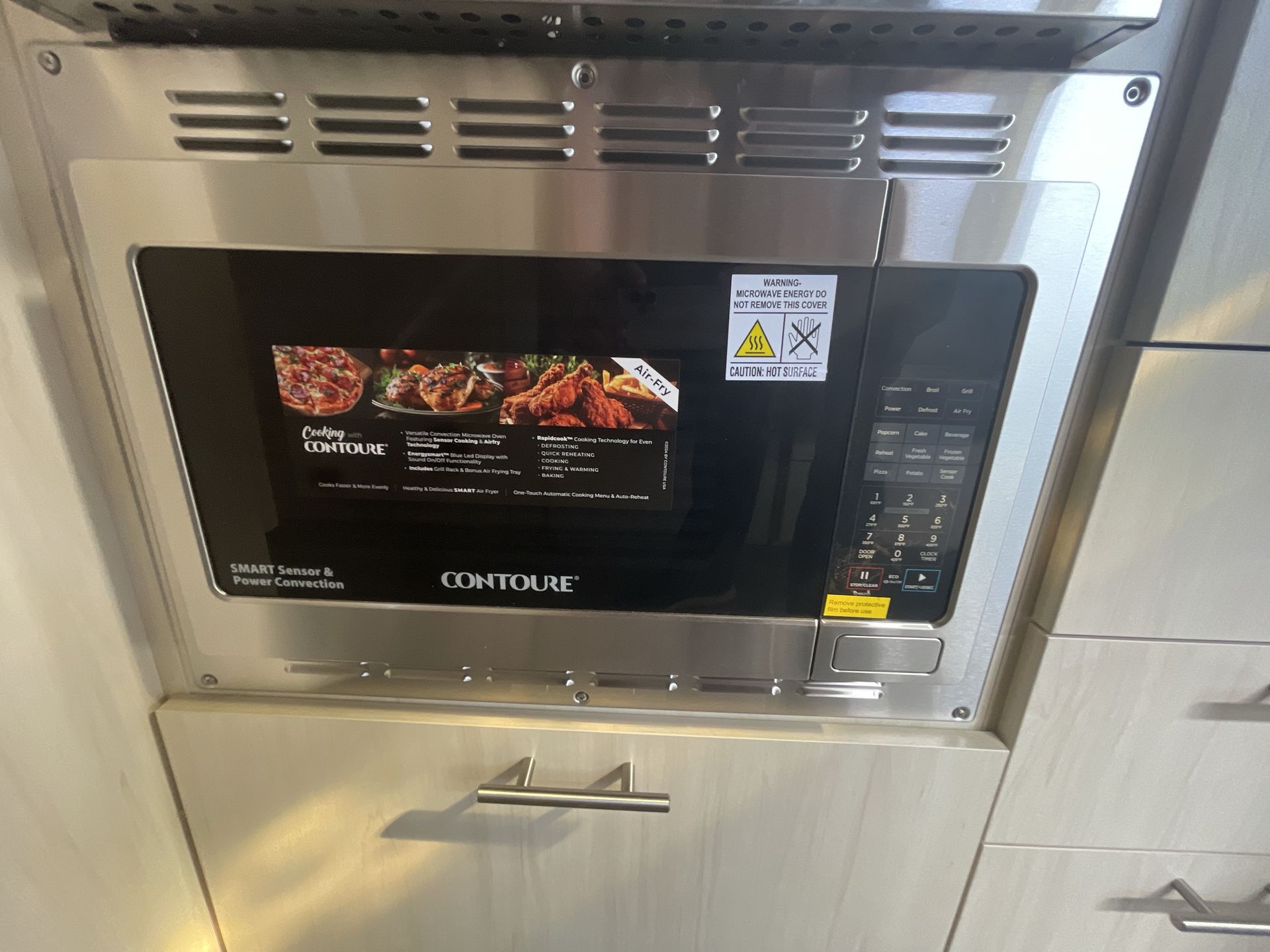 2025 Airstream 27FBQ Base