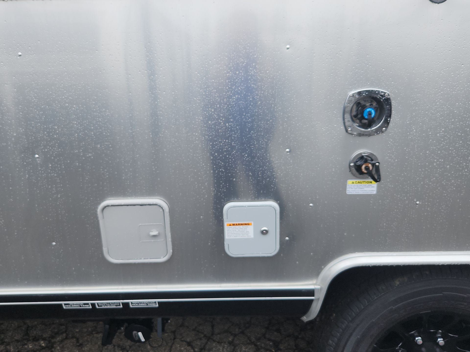 2025 Airstream 25FBT Base