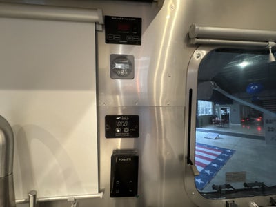 2026 Airstream 28RBT Base