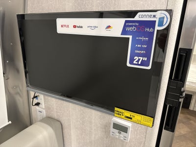 2025 Airstream 25FBQ Base