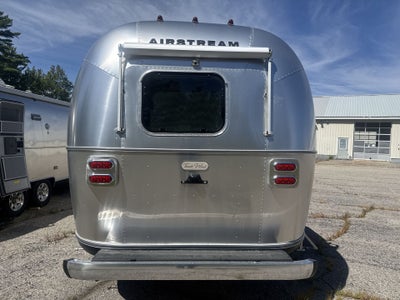2026 Airstream 23FBT Base