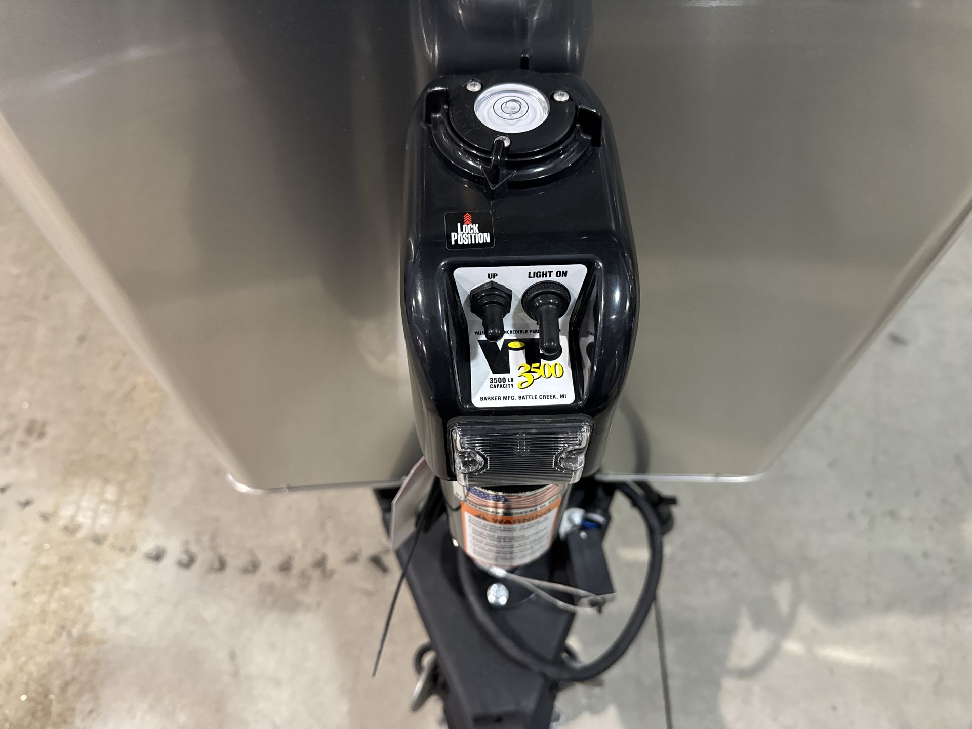 2026 Airstream 27FBT Base