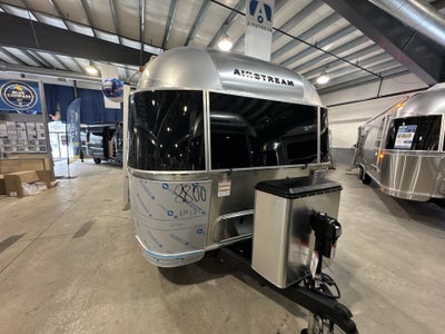 2026 Airstream 27FBT Base