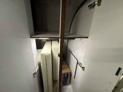 2026 Airstream 27FBT Base