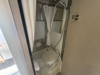 2025 Airstream 16RB Base